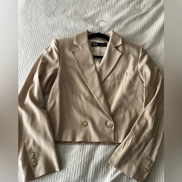NWOT Zara cropped double breasted blazer light tan size M - Picture 2 of 6